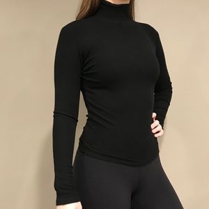 brandy melville turtle neck